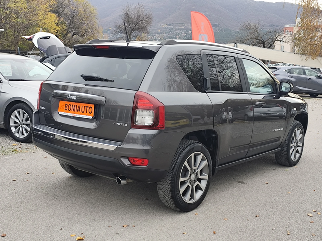 Jeep Compass 2.2CRD* 4X4* КОЖА* XENON* NAVI* EURO5B* - автомобили, коли, обяви за нови и употребявани 2