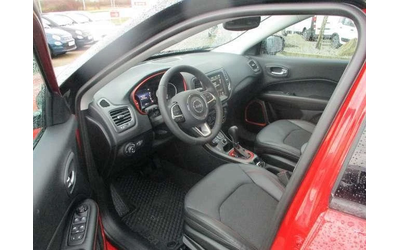 Jeep Compass 2.0 MJ Trailhawk - автомобили, коли, обяви за нови и употребявани 9