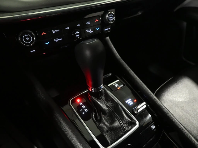 Jeep Compass * АвтоКредит * (ЦЕНА ДО БГ) - автомобили, коли, обяви за нови и употребявани 15