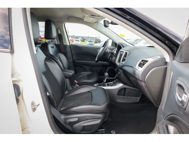 Jeep Compass North 4WD АвтоКредит  (ЦЕНА ДО БГ) - автомобили, коли, обяви за нови и употребявани 5