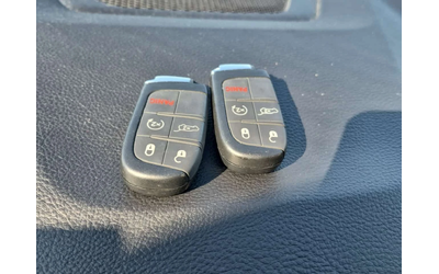 Jeep Compass LIMITED| ПОДГРЕВИ| ПАНО| 2 КЛЮЧА| KEYLESS| CARFAX - автомобили, коли, обяви за нови и употребявани 12
