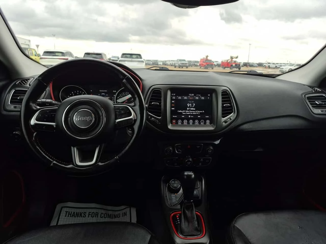 Jeep Compass TRAILHAWK/CARFAX/ - автомобили, коли, обяви за нови и употребявани 10