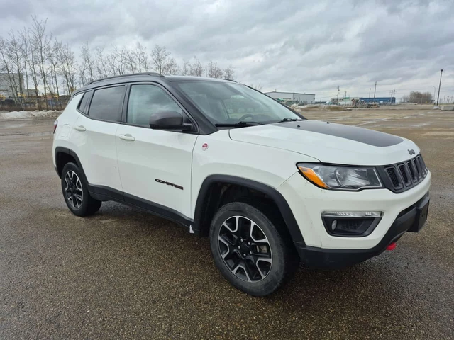 Jeep Compass TRAILHAWK/CARFAX/ - автомобили, коли, обяви за нови и употребявани 2