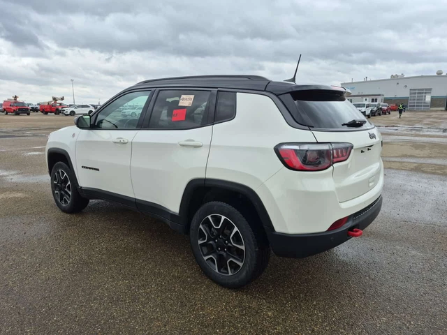 Jeep Compass TRAILHAWK/CARFAX/ - автомобили, коли, обяви за нови и употребявани 5