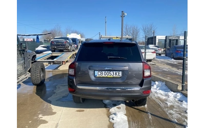 Jeep Compass 2.4 4x4 - автомобили, коли, обяви за нови и употребявани 6
