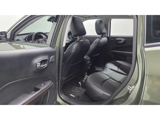 Jeep Compass 2.4 LIMITED | AWD | ПОДГРЕВ | ПАНОРАМА - автомобили, коли, обяви за нови и употребявани 10