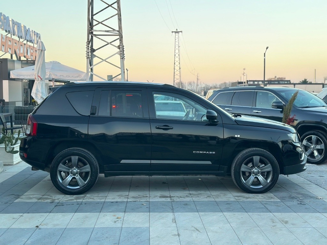 Jeep Compass * Facelift* 2.2CRD* 2015г.* СЕРВИЗНА ИСТОРИЯ* - автомобили, коли, обяви за нови и употребявани 5
