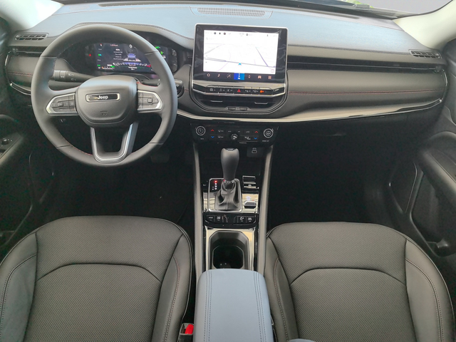 Jeep COMPASS TRAILHAWK 1.3 PHEV AT6 4xe - автомобили, коли, обяви за нови и употребявани 9