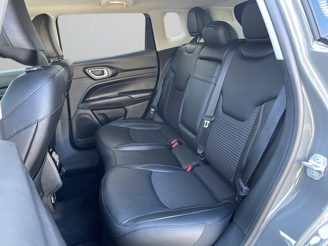 Jeep COMPASS UPLAND 1.3 PHEV Petrol 190 hp AT6 4xe - автомобили, коли, обяви за нови и употребявани 14