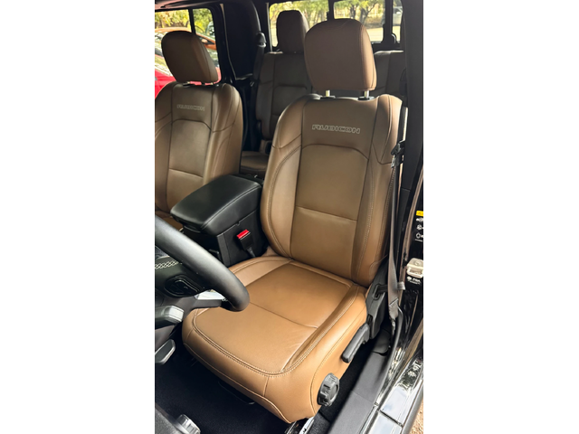 Jeep Gladiator RUBICON 3.6 V6 - автомобили, коли, обяви за нови и употребявани 7