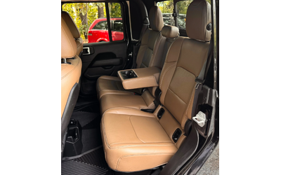 Jeep Gladiator RUBICON 3.6 V6 - автомобили, коли, обяви за нови и употребявани 9