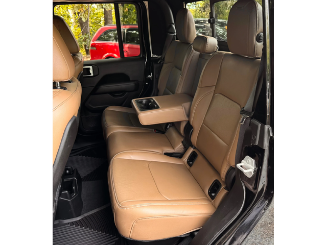 Jeep Gladiator RUBICON 3.6 V6 - автомобили, коли, обяви за нови и употребявани 9