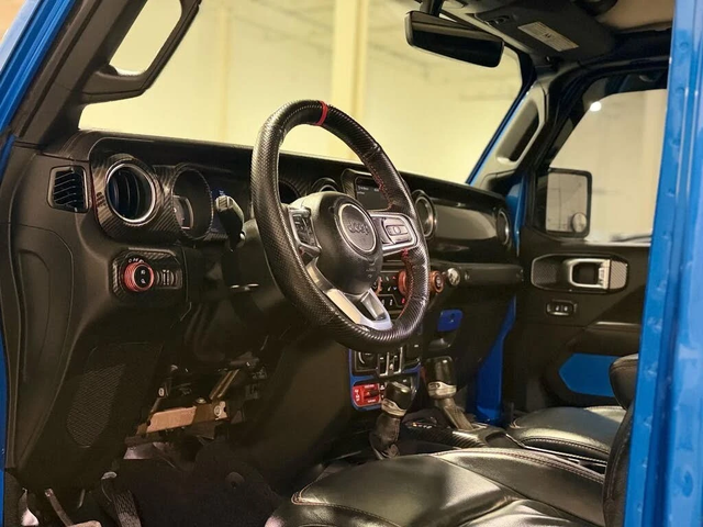 Jeep Gladiator АвтоКредит* (ЦЕНА ДО БГ)Jeep Gladiator Rubicon - автомобили, коли, обяви за нови и употребявани 6