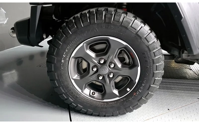 Jeep Gladiator Rubicon| 4WD| Lockers & Sway Bar| Off-Road+ | ACC - автомобили, коли, обяви за нови и употребявани 13