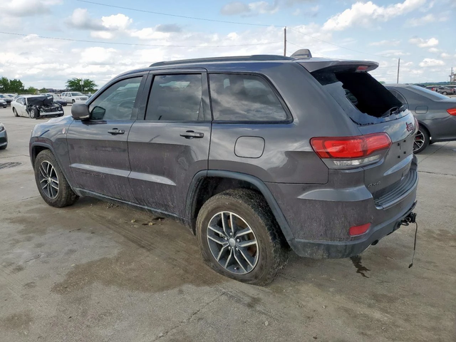 Jeep Grand cherokee TRAILHAWK* DISTRONIC* LANE ASSIST* KEYLESS - автомобили, коли, обяви за нови и употребявани 2