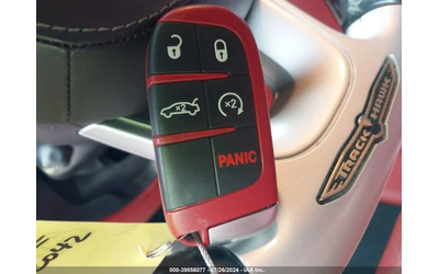 Jeep Grand cherokee TRACKHAWK 4x4 707HP* BREMBO* DISTRONIC* APPLECARPL - автомобили, коли, обяви за нови и употребявани 13