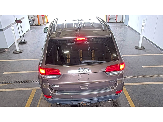 Jeep Grand cherokee 5.7 HEMI* FACE* DIGITAL* 8ZF* ПОДГРЕВ* KEYLESS - автомобили, коли, обяви за нови и употребявани 3