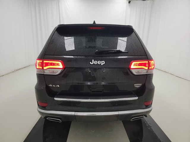 Jeep Grand cherokee SUMMIT* DISTRO* 8ZF* ОБДУХ* DIGITAL* PANO* BI-XENO - автомобили, коли, обяви за нови и употребявани 3
