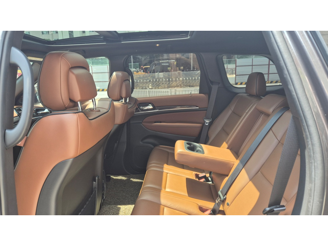 Jeep Grand Cherokee - автомобили, коли, обяви за нови и употребявани 12