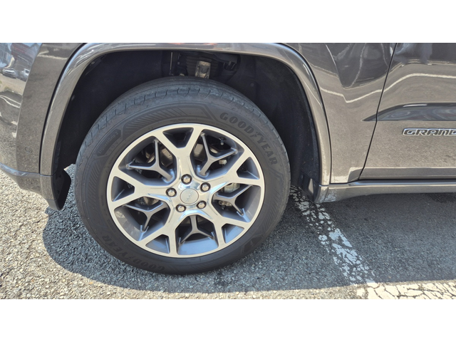 Jeep Grand Cherokee - автомобили, коли, обяви за нови и употребявани 17