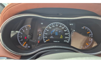 Jeep Grand Cherokee - автомобили, коли, обяви за нови и употребявани 7