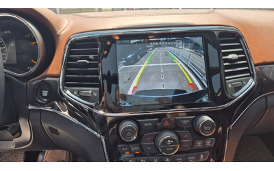 Jeep Grand Cherokee - автомобили, коли, обяви за нови и употребявани 9