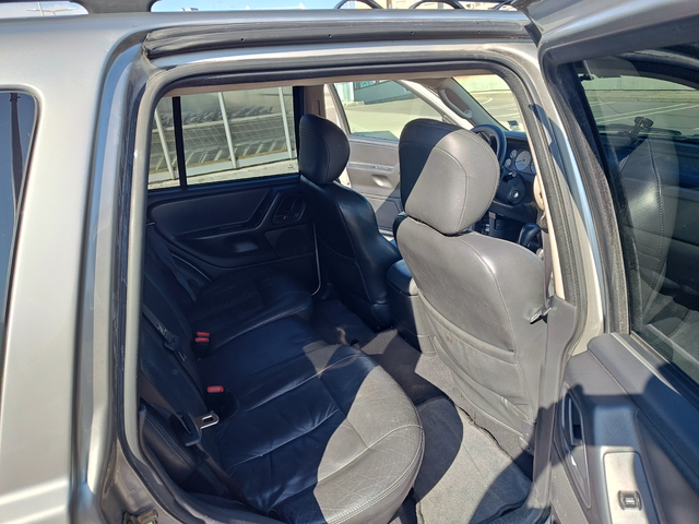 Jeep Grand cherokee 2,7 CRD - автомобили, коли, обяви за нови и употребявани 12