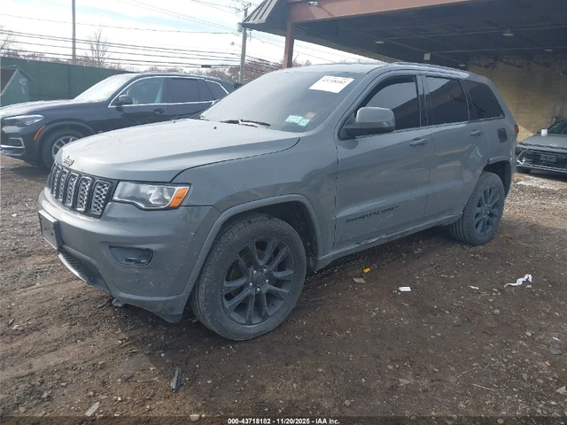 Jeep Grand cherokee ALTITUDE 4X4 - автомобили, коли, обяви за нови и употребявани 2