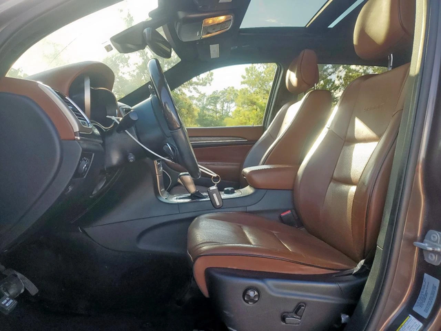 Jeep Grand cherokee SUMMIT / ОБДУХВАНЕ / HARMAN / DISTRONIC - автомобили, коли, обяви за нови и употребявани 6