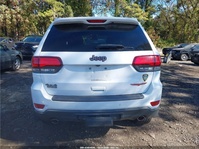 Jeep Grand cherokee TRAILHAWK / 4X4 / ОБДУХВАНЕ / ПОДГРЕВИ / - автомобили, коли, обяви за нови и употребявани 4