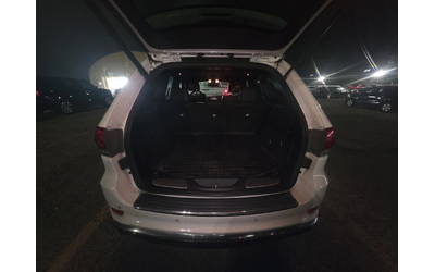 Jeep Grand cherokee SUMMIT / HEMI / ОБДУХ / HARMAN / DISTRONIC - автомобили, коли, обяви за нови и употребявани 12