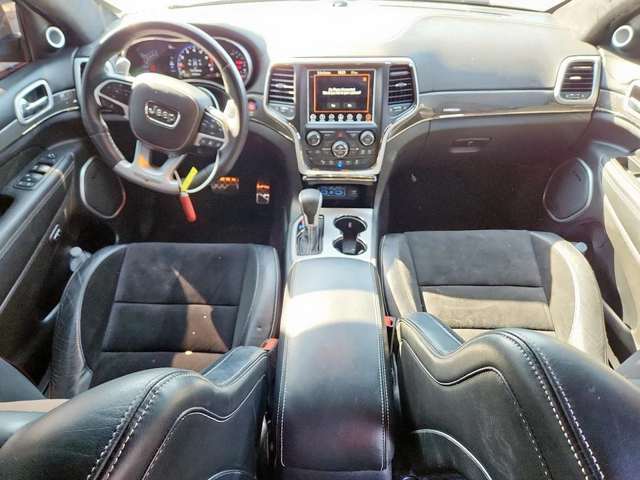 Jeep Grand cherokee TRACKHAWK / 6.2 SUPERCHARGER - автомобили, коли, обяви за нови и употребявани 7