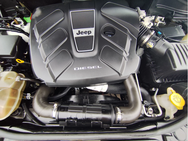 Jeep Grand cherokee 3.0D OVERLAND 4X4 LED* КОЖА* OБДУЖВАНЕ* ПОДГЕВ - автомобили, коли, обяви за нови и употребявани 14