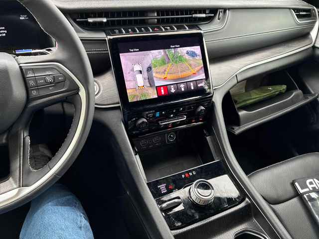 Jeep Grand cherokee 3.6L 6cyl 4WD - автомобили, коли, обяви за нови и употребявани 8