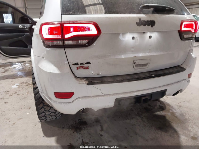 Jeep Grand cherokee 3.6L V-6 DOHC, VVT, 290HP 4X4 Drive - автомобили, коли, обяви за нови и употребявани 5