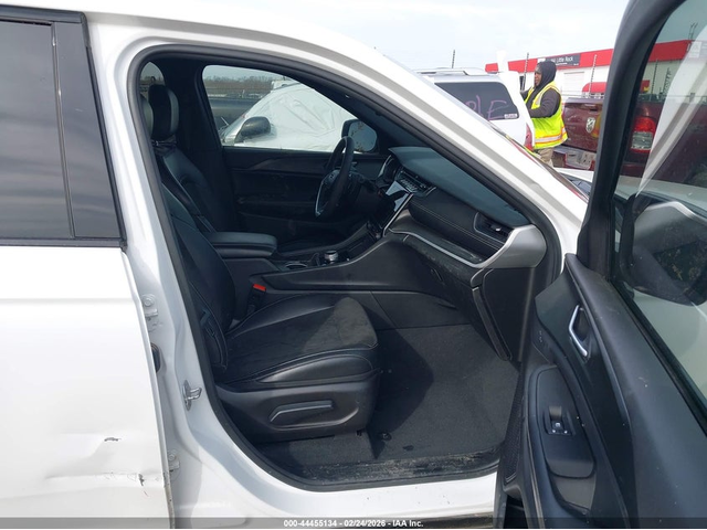 Jeep Grand cherokee 3.6L V-6 DOHC, VVT, 293HP 4X2 Drive - автомобили, коли, обяви за нови и употребявани 4