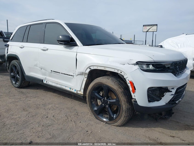 Jeep Grand cherokee 3.6L V-6 DOHC, VVT, 293HP 4X2 Drive - автомобили, коли, обяви за нови и употребявани 5