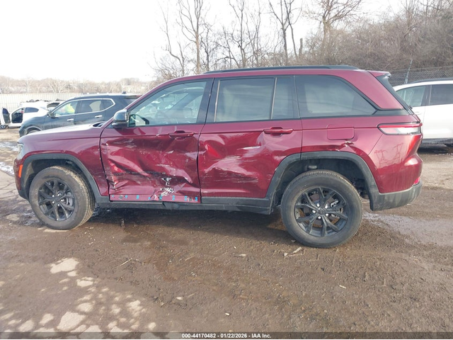 Jeep Grand cherokee 3.6L V-6 DOHC, VVT, 293HP 4X4 Drive - автомобили, коли, обяви за нови и употребявани 14