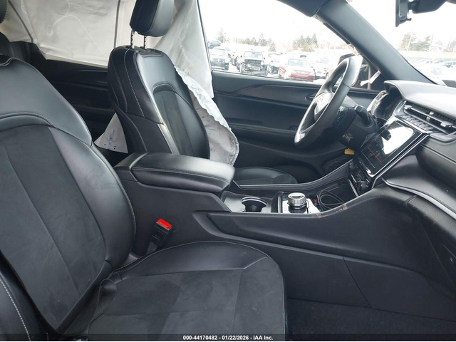 Jeep Grand cherokee 3.6L V-6 DOHC, VVT, 293HP 4X4 Drive - автомобили, коли, обяви за нови и употребявани 4