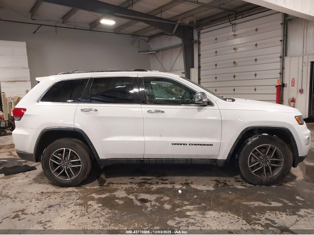 Jeep Grand cherokee 3.6L V-6 DOHC, VVT, 293HP 4X4 Drive - автомобили, коли, обяви за нови и употребявани 12