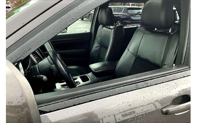 jeep-grand-cherokee - 2