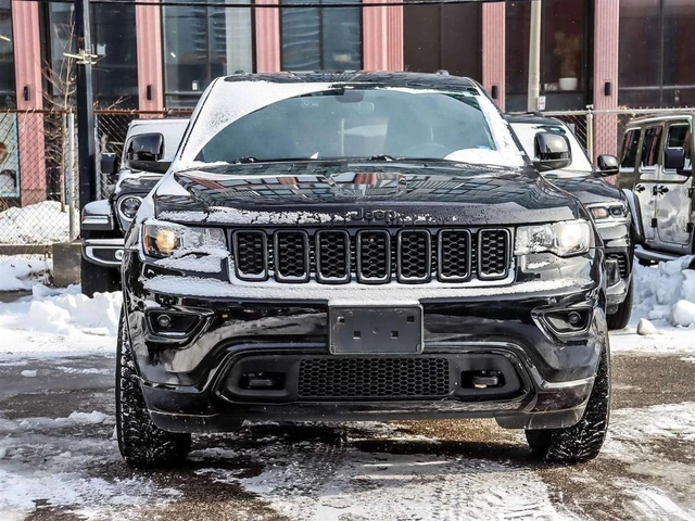 Jeep Grand cherokee * Laredo * CARFAX * ЦЕНА ДО БГ - автомобили, коли, обяви за нови и употребявани 1