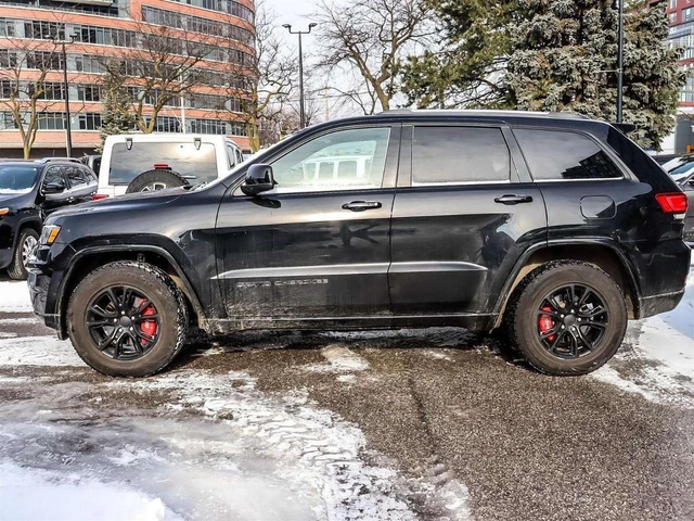 Jeep Grand cherokee * Laredo * CARFAX * ЦЕНА ДО БГ - автомобили, коли, обяви за нови и употребявани 2