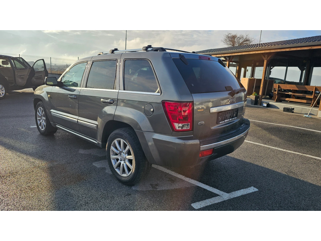 Jeep Grand cherokee 3.0CRD ---OVERLAND - автомобили, коли, обяви за нови и употребявани 7