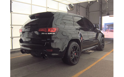 jeep-grand-cherokee - 3