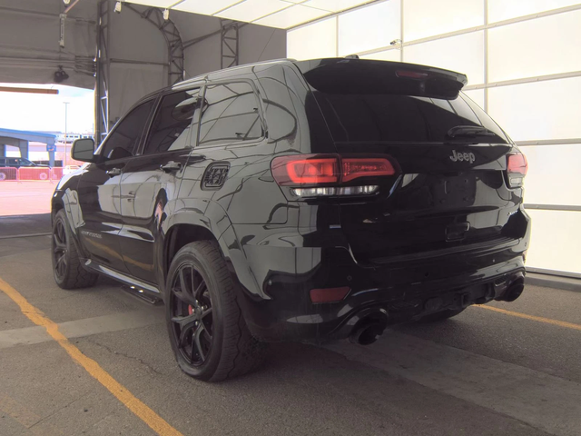 Jeep Grand cherokee 2017 Jeep Grand Cherokee SRT - автомобили, коли, обяви за нови и употребявани 5