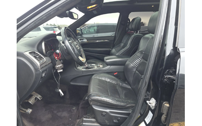 Jeep Grand cherokee 2017 Jeep Grand Cherokee SRT - автомобили, коли, обяви за нови и употребявани 8