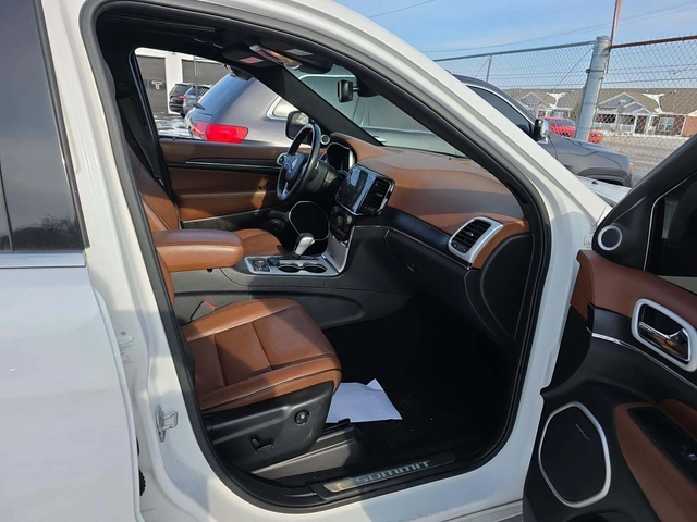 Jeep Grand cherokee Summit - автомобили, коли, обяви за нови и употребявани 6