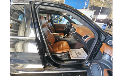 Jeep Grand cherokee Summit - автомобили, коли, обяви за нови и употребявани 11