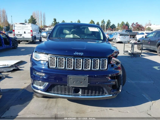 Jeep Grand cherokee 2017 JEEP GRAND CHEROKEE SUMMIT 4X4 - автомобили, коли, обяви за нови и употребявани 1